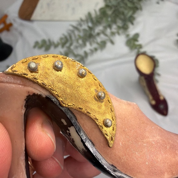 Vintage Collectible Set of decor mini shoes - Picture 8 of 16